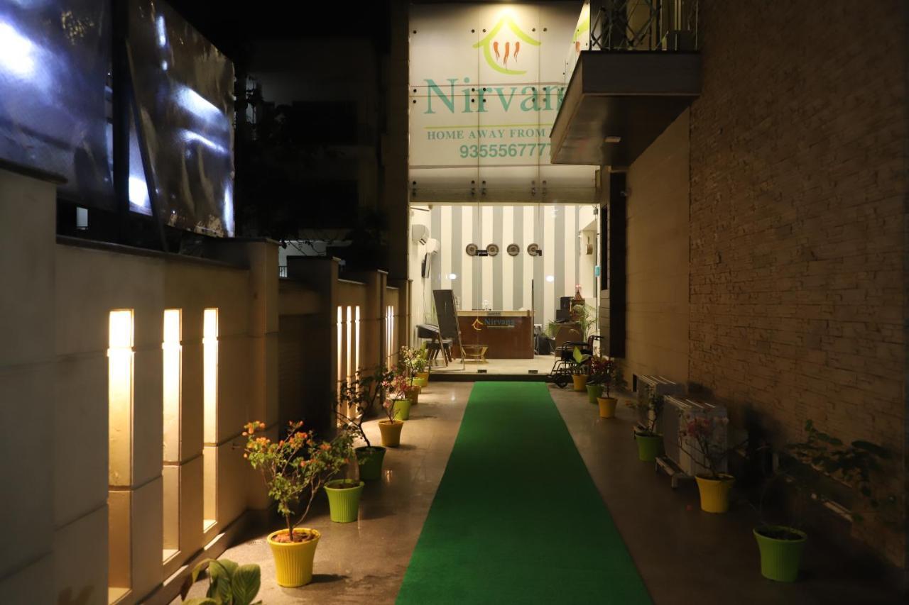 Nirvana Rooms Gurgaon Exterior foto